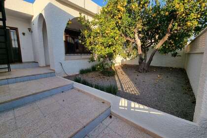 Haus zu verkaufen in Vícar, Almería. 