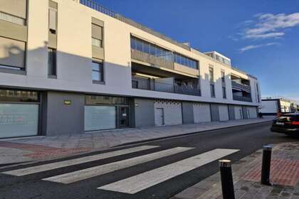 商业物业 出售 进入 Dos Hermanas, Guadalquivir-Doñana, Sevilla. 