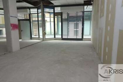 商业物业 出售 进入 Cubas de la Sagra, Madrid. 