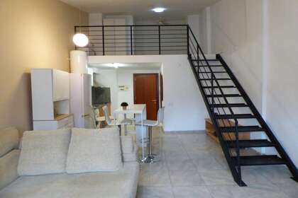 平 出售 进入 Artés, Barcelona. 