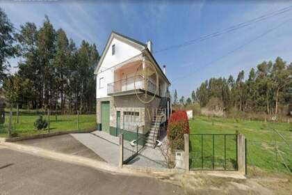 Haus zu verkaufen in Tui, Pontevedra. 