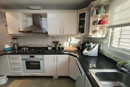 Casa venta en Petrer, Alicante. 