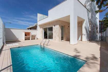 Country house for sale in Hondón de las Nieves, Alicante. 