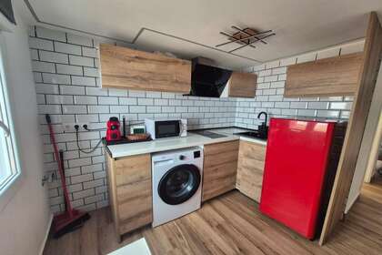 Building for sale in Benidorm, Alicante. 