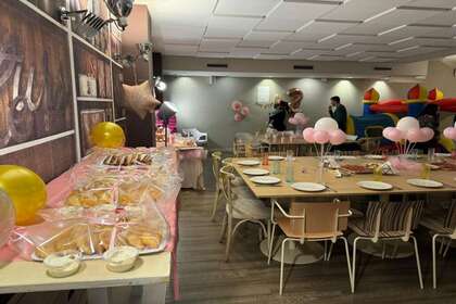 Local comercial venta en Carballo, La Coruña (A Coruña). 