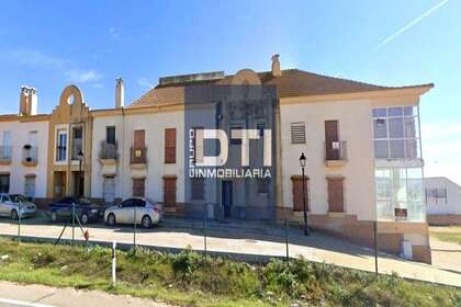 Flat for sale in Trigueros, Huelva. 