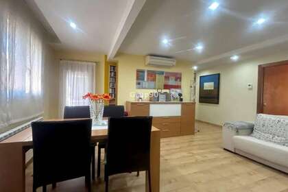 Flat for sale in Lleida, Lérida (Lleida). 