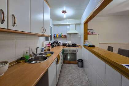 Flat for sale in Lleida, Lérida (Lleida). 