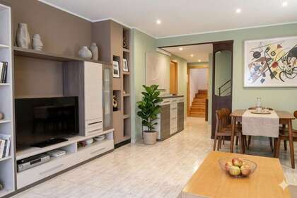 Klynge huse til salg i Uterga, Navarra (Nafarroa). 