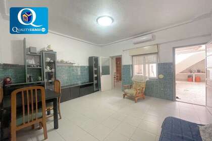 Huse til salg i Santa Pola, Alicante. 