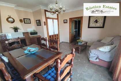 Casa de pueblo venta en Setenil de las Bodegas, Cádiz. 