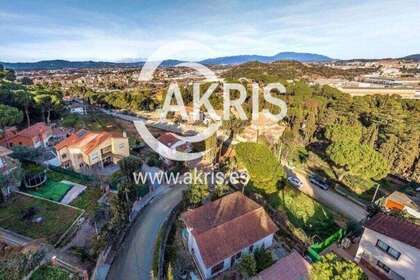 Casa venta en Montornès del Vallès, Barcelona. 
