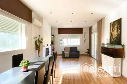 House for sale in Godelleta, Valencia. 