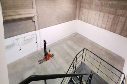 Commercial premise for sale in Sant Cugat Sesgarrigues, Barcelona. 