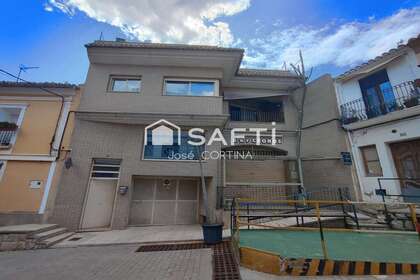 House for sale in Gilet, Valencia. 