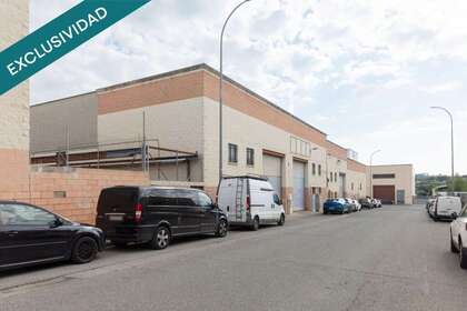 Commercial premise for sale in Castellar del Vallès, Barcelona. 