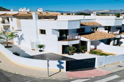 Таунхаус Продажа в Cox, Alicante. 
