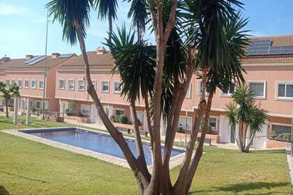 Řadový dům na prodej v Vendrell, El, Tarragona. 