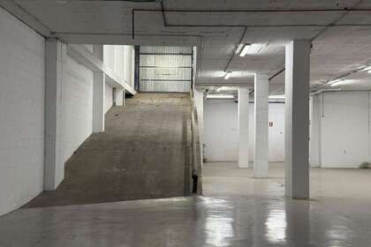 Warehouse for sale in Mataró, Barcelona. 