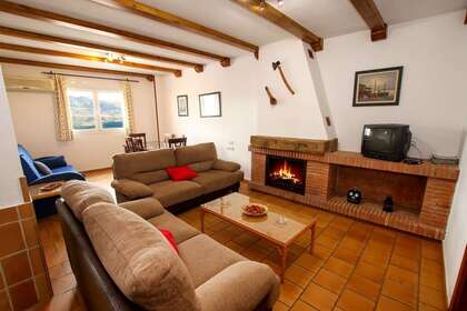 Townhouse for sale in Arcos de la Frontera, Cádiz. 