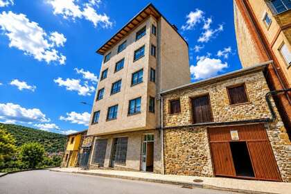 Building for sale in Toreno, León. 