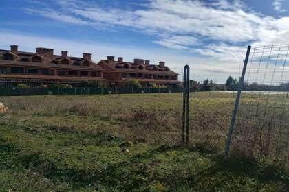 Urban plot for sale in Riego de la Vega, León. 