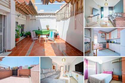 Chalet Adosado venta en Camas, Aljarafe, Sevilla. 
