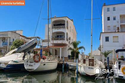 Apartment for sale in Canyelles Almadraba (Roses), Girona. 