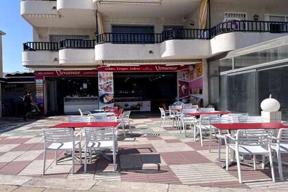 Commercial premise for sale in Cunit, Tarragona. 