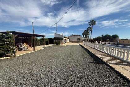 Casa de campo venta en Catral, Alicante. 