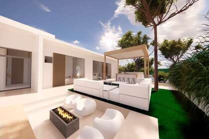 House for sale in Pinar de campoverde, Alicante. 