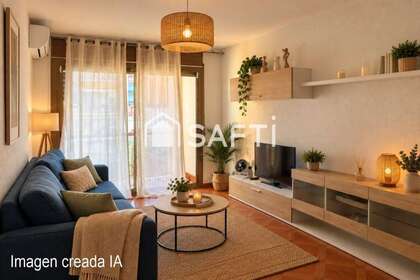 Apartment for sale in Badalona, Barcelona. 