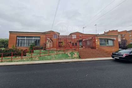 Commercial premise for sale in Bargas, Toledo. 