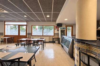 Commercial premise for sale in Navarcles, Barcelona. 