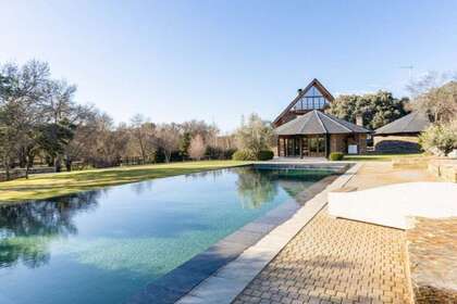 House for sale in Collado Mediano, Madrid. 