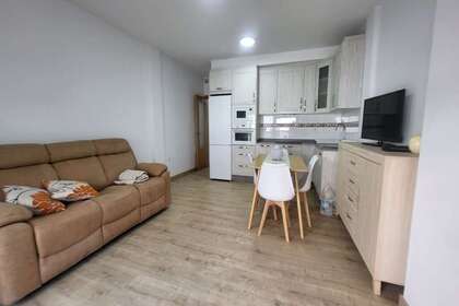平 进入 Albox, Almería. 