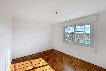 Apartment for sale in Tui, Pontevedra. 