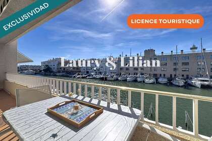Apartment for sale in Empuriabrava, Girona. 