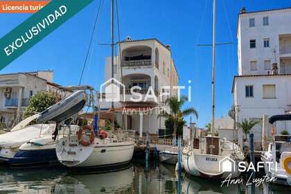 Apartment for sale in Canyelles Almadraba (Roses), Girona. 