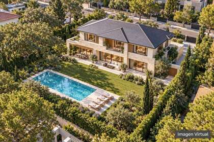 Plot for sale in Madrid. 