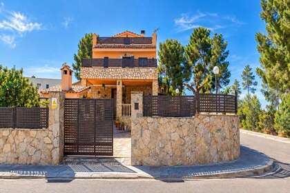 Casa venta en Castellar del Riu, Barcelona. 