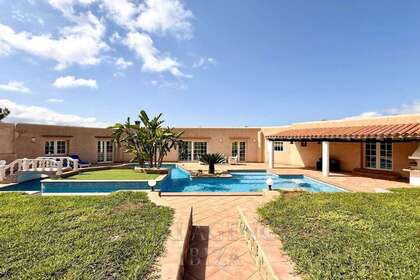 Casa venta en San José / Sant Josep de Sa Talaia, Baleares (Illes Balears), Ibiza. 