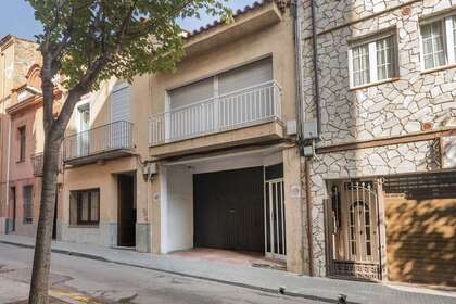 Flat for sale in Manresa, Barcelona. 