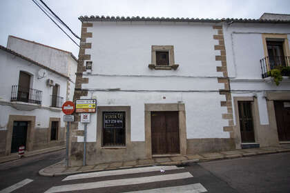 Flat for sale in Casar de Cáceres. 