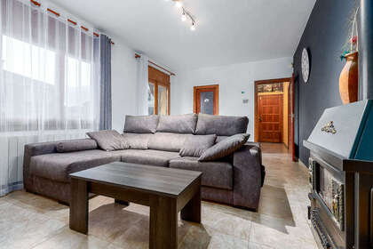 Flat for sale in Manresa, Barcelona. 