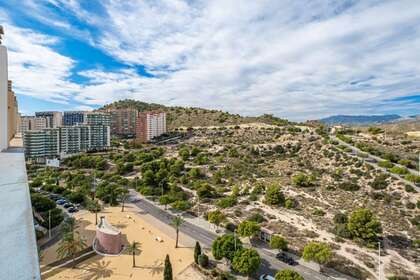 Дом в Villajoyosa/Vila Joiosa (la), Alicante. 