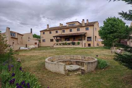 Здание Продажа в Brea de Tajo, Madrid. 