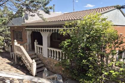 Квартира Продажа в Fuentenovilla, Guadalajara. 