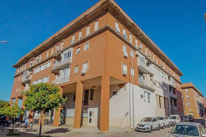 Commercial premise for sale in Casar de Cáceres. 