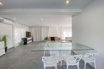 Flat for sale in Empuriabrava, Girona. 